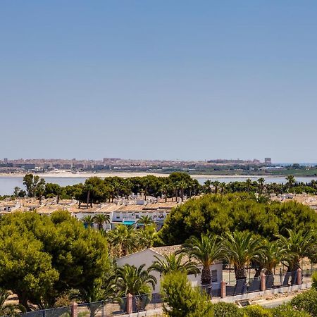 49 Laguna Beach Torrevieja Dış mekan fotoğraf