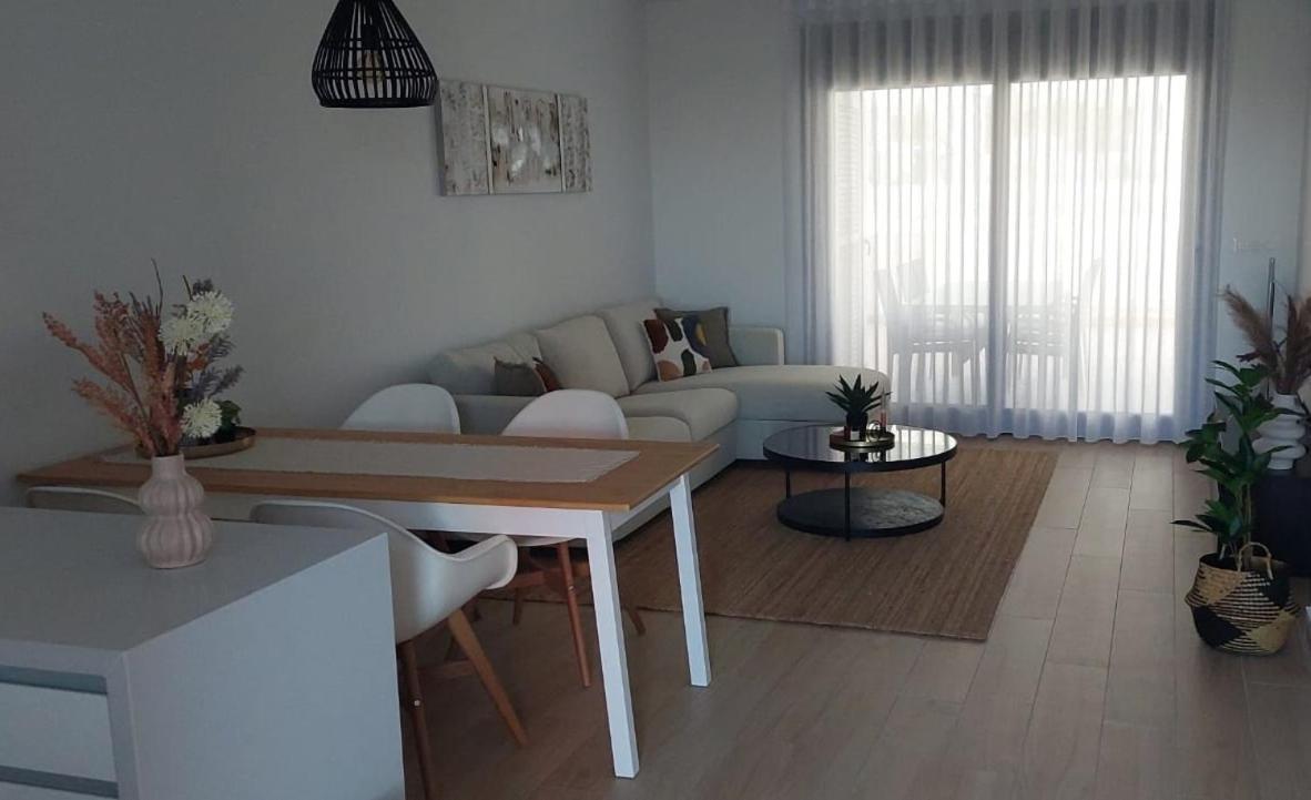 49 Laguna Beach Torrevieja Dış mekan fotoğraf